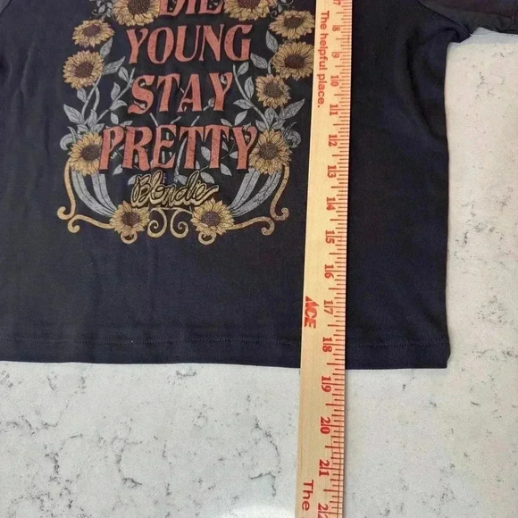 The Vinyl Icons Blondie Die Young Stay Pretty Black Graphic T-shirt Size L NWT - Picture 7 of 8